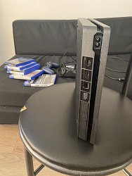 Продаю ps4 slim 1tb